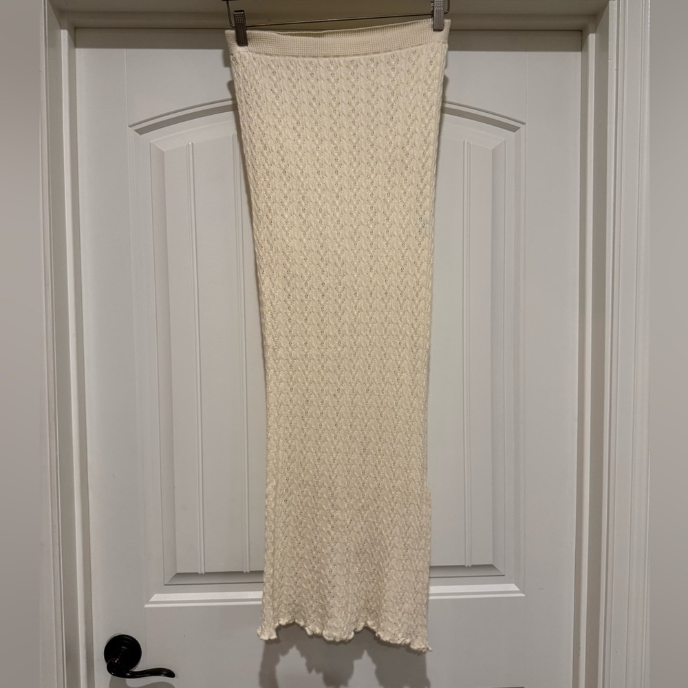 Stradivarius Small Cream Boho Crochet Maxi W/ Slit Skirt Festival Hippie Indi